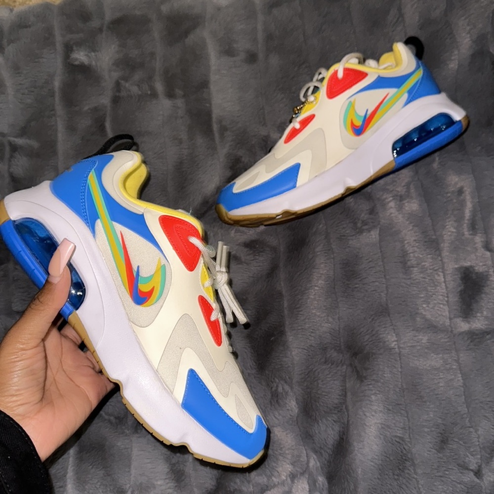 Women’s Air Max 200